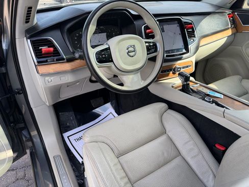 Used 2018 Volvo XC90 T6 Inscription w/ Convenience Package image 33