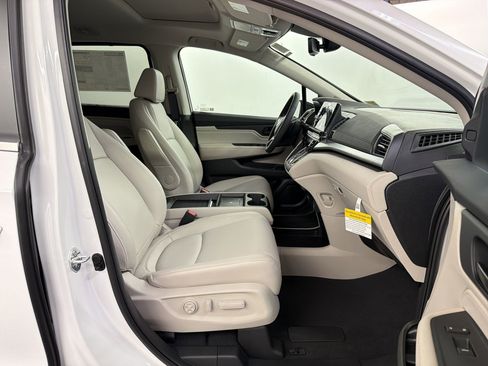 New 2026 Honda Odyssey EX-L image 30