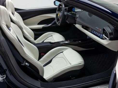 Used 2025 Ferrari 296 GTS image 71