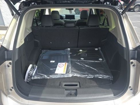 New 2026 Nissan Rogue Platinum w/ Platinum Premium Package AWD/4WD image 13