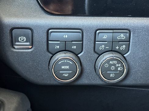 New 2026 Chevrolet Silverado 3500 LT w/ All Star Edition AWD/4WD image 30