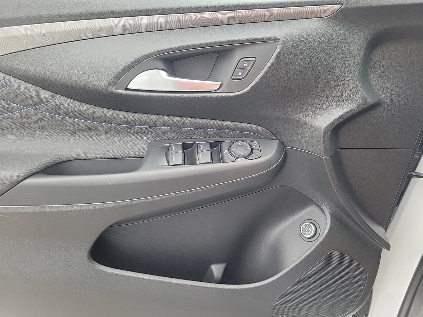 New 2026 Buick Envista Sport Touring w/ Convenience I Package FWD image 14