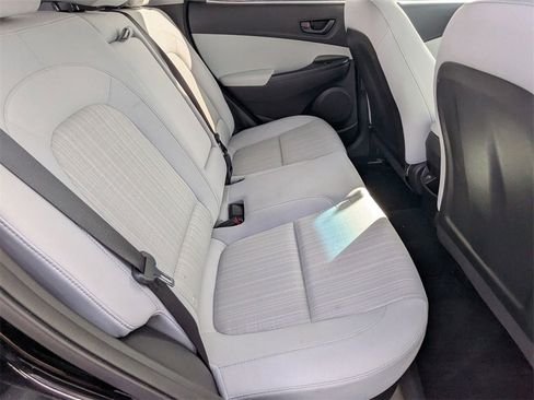 Used 2023 Hyundai Kona SEL image 18