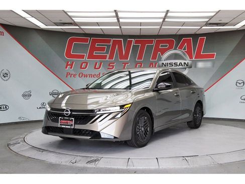 New 2026 Nissan Sentra SV image 2