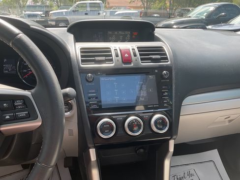 Used 2016 Subaru Forester 2.5i Touring w/ Eyesight & Navigation System AWD/4WD image 15