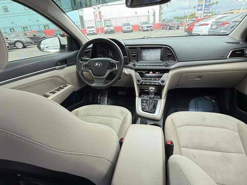 Used 2018 Hyundai Elantra Value Edition image 44