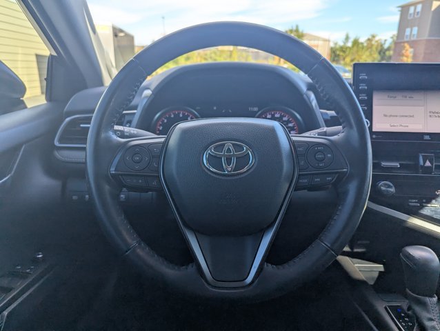 Used 2022 Toyota Camry XSE FWD image 15