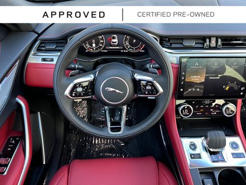 Used 2025 Jaguar F-PACE R-Dynamic S AWD/4WD image 28