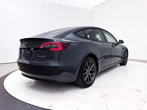 Used 2023 Tesla Model 3 Long Range image 17
