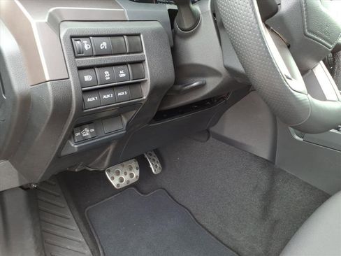 Certified 2024 Toyota Tacoma TRD Sport w/ TRD Sport Upgrade Package image 17