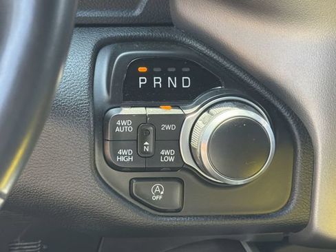 Used 2022 RAM 1500 Big Horn w/ Night Edition AWD/4WD image 15