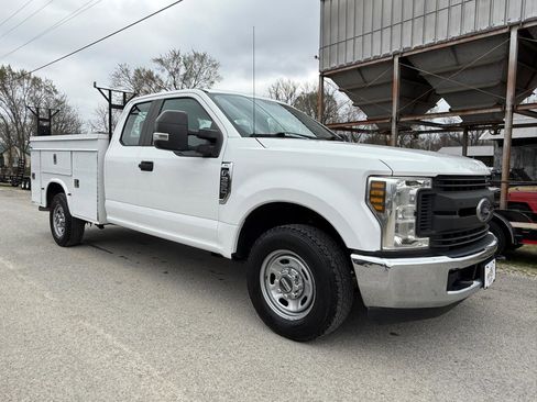 Used 2019 Ford F350 XL w/ XL Value Package image 7
