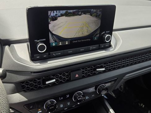 Used 2024 Honda Accord EX image 21