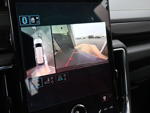 New 2026 GMC Yukon XL Elevation image 30