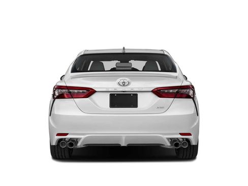 Used 2024 Toyota Camry XSE FWD image 5