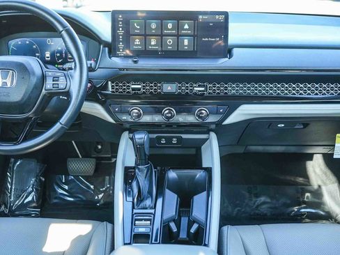 Used 2024 Honda Accord EX-L image 13