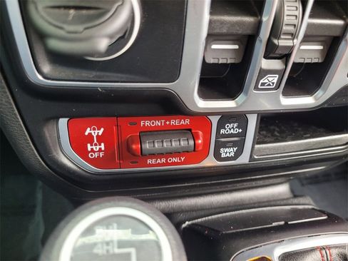 Used 2022 Jeep Wrangler Unlimited Rubicon image 30