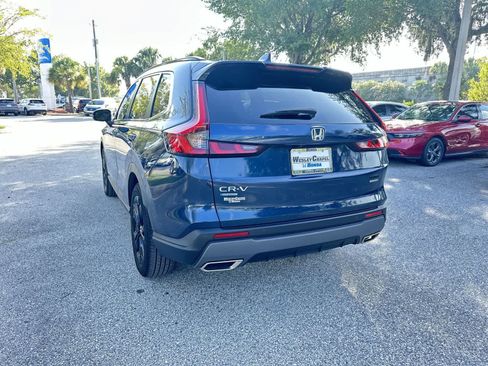 Used 2023 Honda CR-V Sport Touring image 4