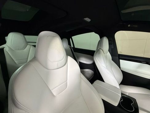 Used 2016 Tesla Model X 90D image 29