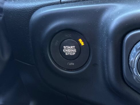Used 2022 Jeep Wrangler Unlimited Sport AWD/4WD image 21