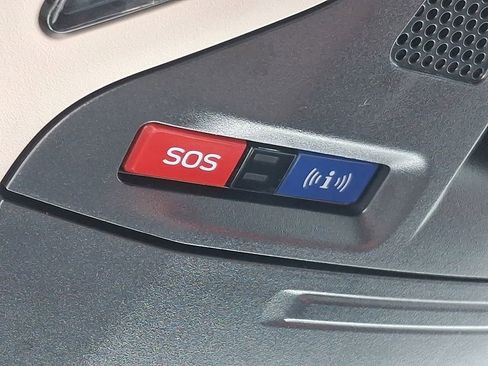 Used 2024 Subaru Outback Limited image 24