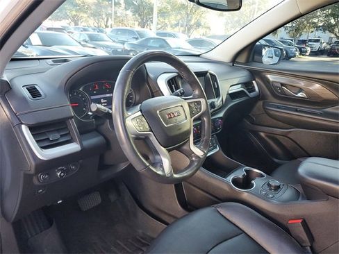 Used 2020 GMC Terrain SLT w/ Preferred Package image 19