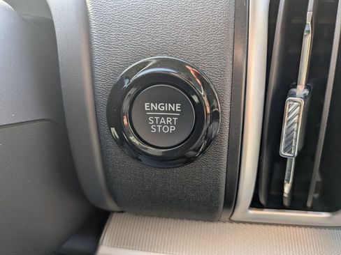 New 2026 Ford Expedition Active image 34