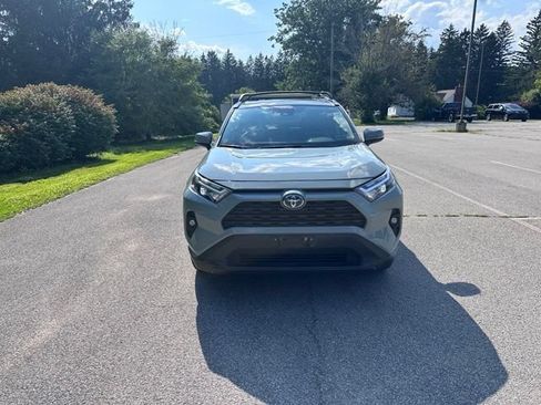 Used 2023 Toyota RAV4 XLE Premium AWD/4WD image 8