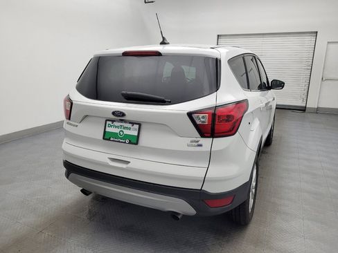 Used 2019 Ford Escape SE image 7