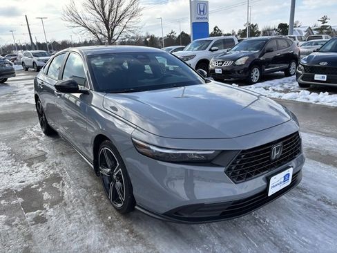 Certified 2025 Honda Accord Sport image 3