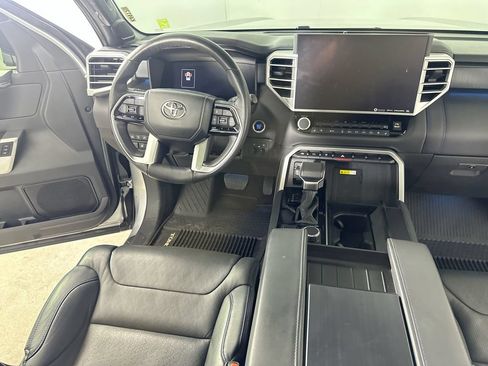 Used 2023 Toyota Tundra Platinum AWD/4WD image 19