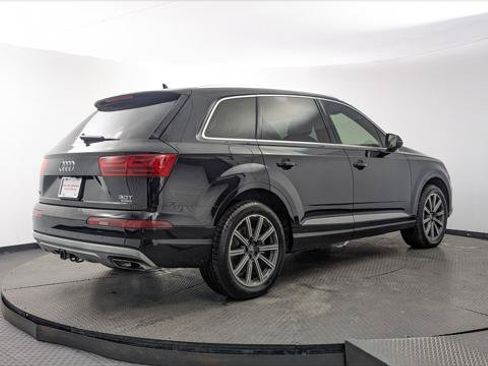 Used 2017 Audi Q7 3.0T Prestige w/ Prestige Package AWD/4WD image 8