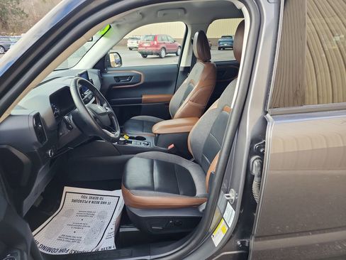 Used 2022 Ford Bronco Sport Outer Banks image 11