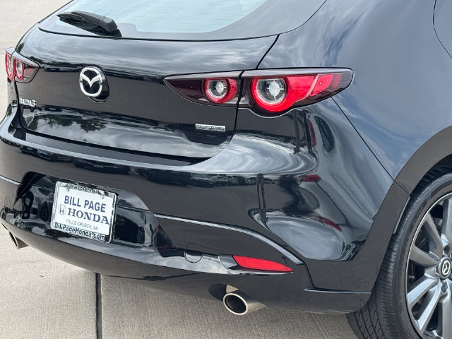 Used 2022 MAZDA MAZDA3 s FWD image 8