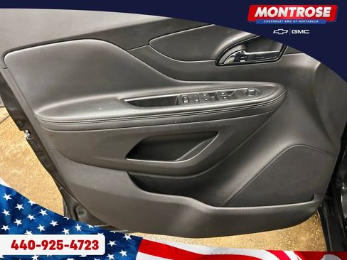 Used 2019 Buick Encore Essence w/ Experience Buick Package image 9