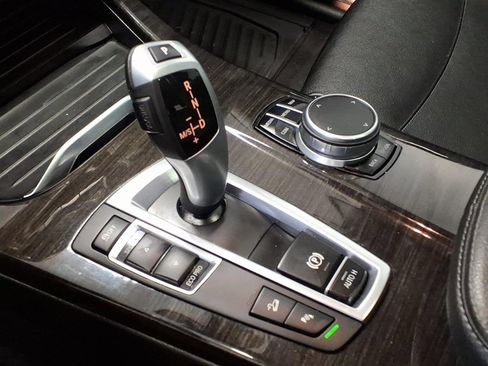 Used 2017 BMW X3 xDrive28i image 17