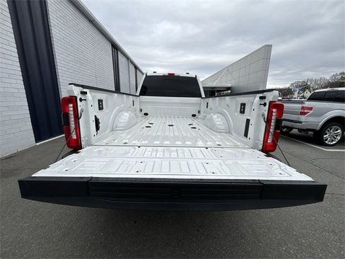 Used 2025 Ford F350 Lariat w/ Lariat Ultimate Package image 21