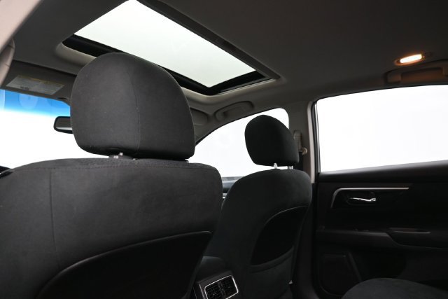 Used 2014 Nissan Altima 2.5 SV w/ Convenience Package FWD image 19
