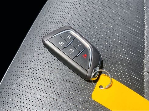 Used 2026 Cadillac Vistiq Sport AWD/4WD image 19