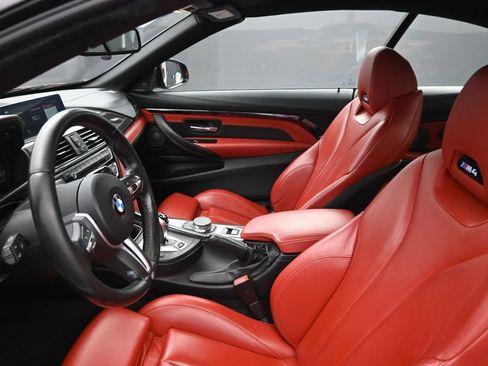 Used 2020 BMW M4 Convertible w/ Competition Package RWD image 12