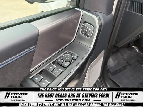 Used 2025 Ford F150 Platinum AWD/4WD image 21
