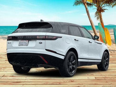 Used 2022 Land Rover Range Rover Velar R-Dynamic S image 5