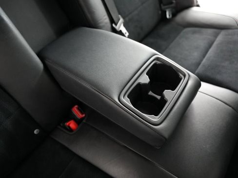 Used 2015 Toyota Camry XSE w/ Advanced Technology Package FWD image 41