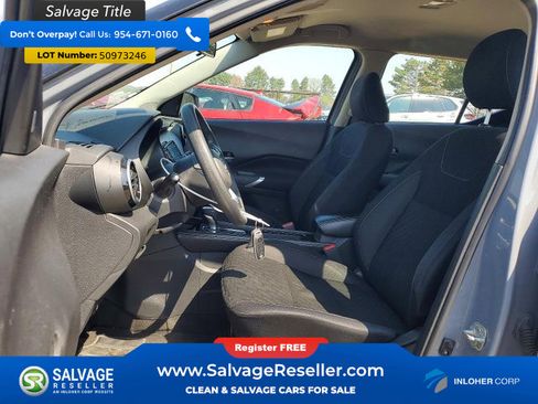 Used 2023 Nissan Kicks SV FWD image 9