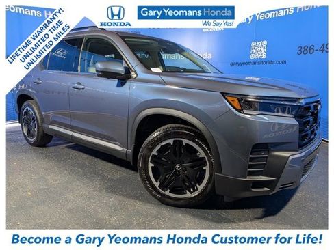 New 2026 Honda Pilot Touring image 1