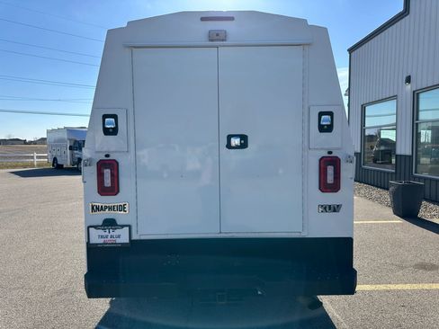 Used 2021 Chevrolet Silverado 2500 W/T w/ WT Convenience Package image 8