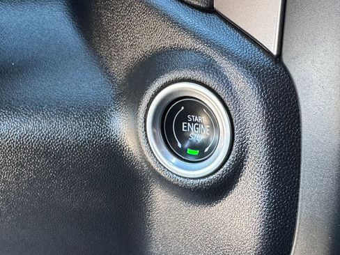 Used 2023 Chevrolet Silverado 1500 Custom image 41