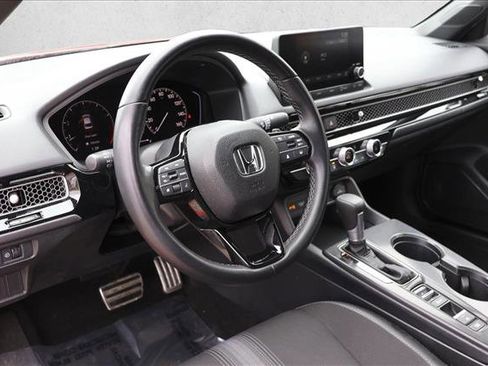 Used 2025 Honda Civic Sport image 10