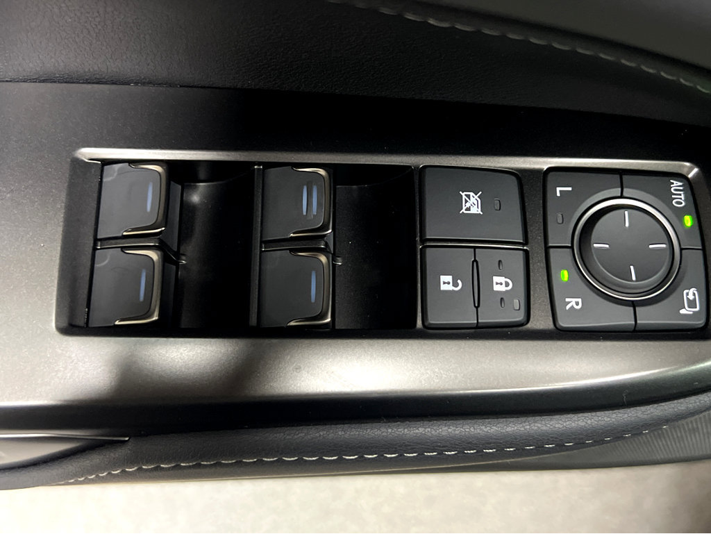 New 2026 Lexus NX 350 AWD image 40