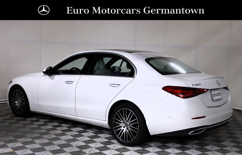 Used 2023 Mercedes-Benz C 300 4MATIC Sedan image 4